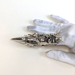 Hi-Polish Demon Skull Segmented Finger Armor Silver Tone Double Knuckle Ring 9¼